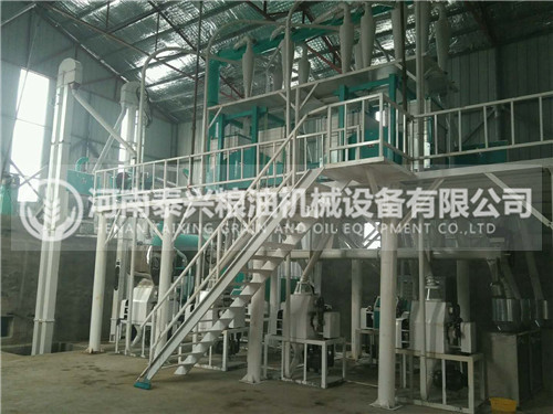 如何清理石磨面粉機(jī)？